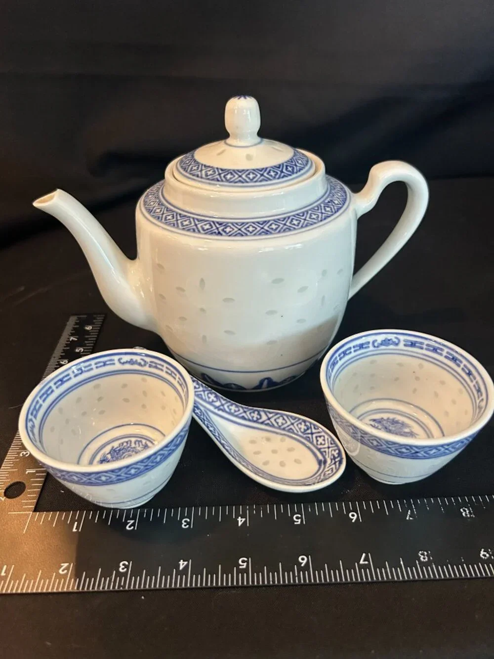 Chinese Rice Grain Porcelain Tea Set - Blue White Teapot 2 Cups Spoon Jingdezhen